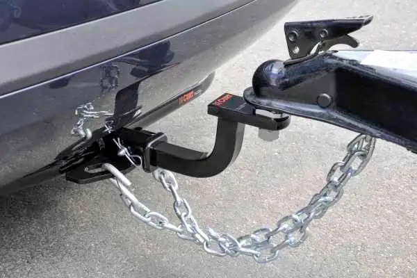 1-1/4" receiver hitch with trailer attached