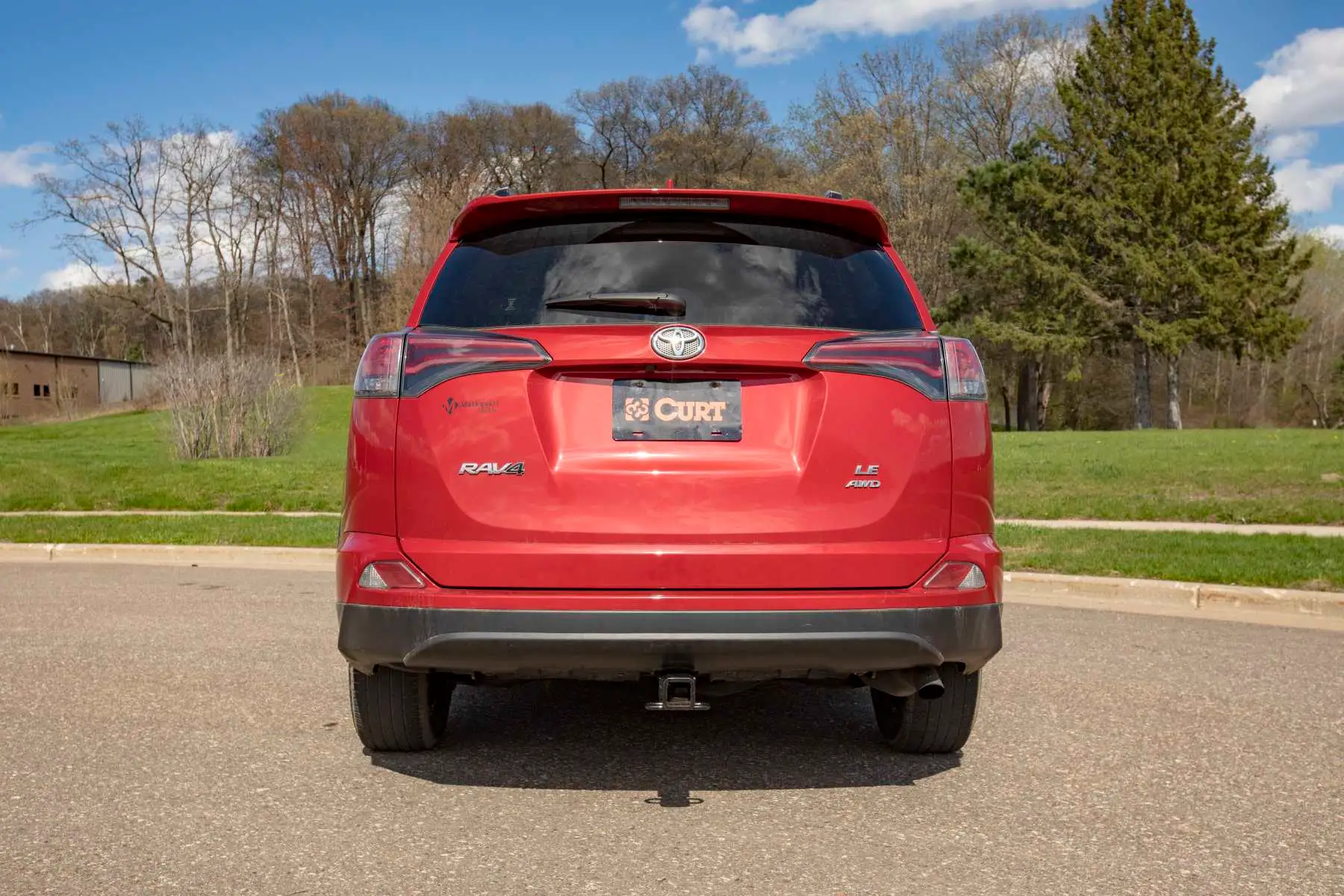 2016 RAV4 trailer hitch