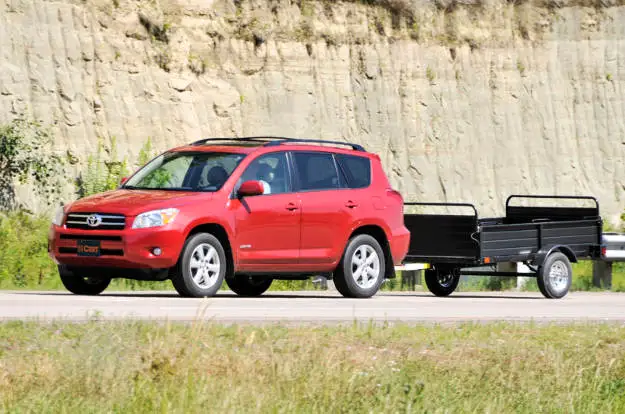 Class 2 Hitch Crossover Utility Trailer