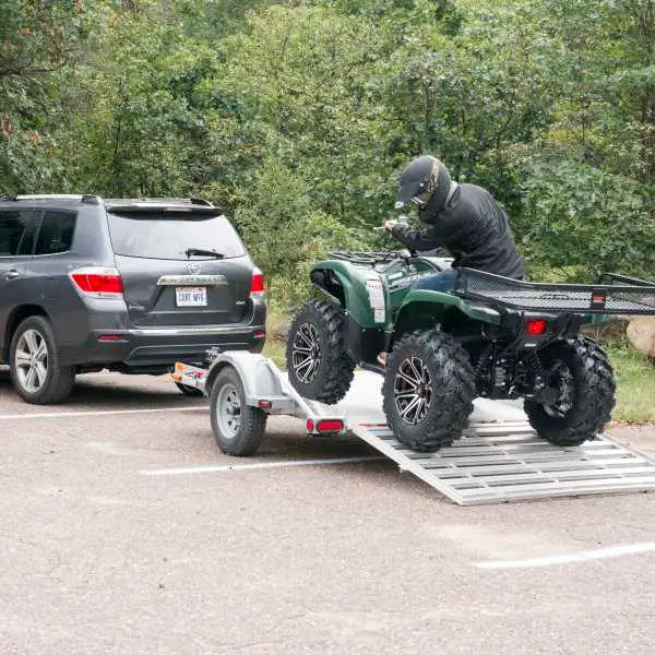 ATV trailer loading up