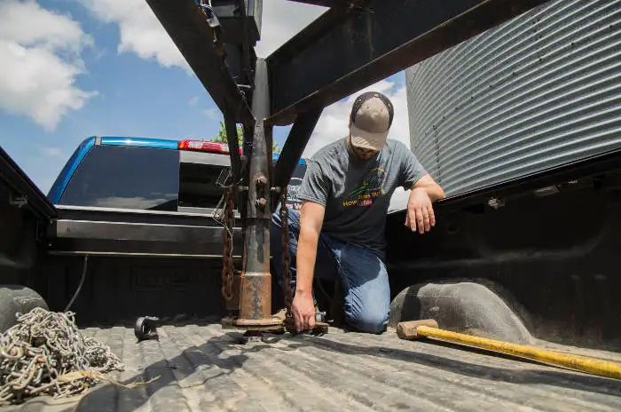 Gooseneck Brackets Truck Bed Trailer Towing