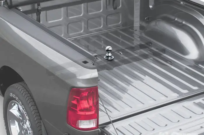 Gooseneck Mounting Bracket and Hitch Truck Bed