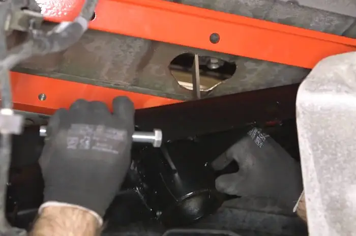 Lift Gooseneck Hitch into Place Under Truck Bed