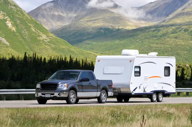 Truck Towing Travel Trailer Class 4 Hitch